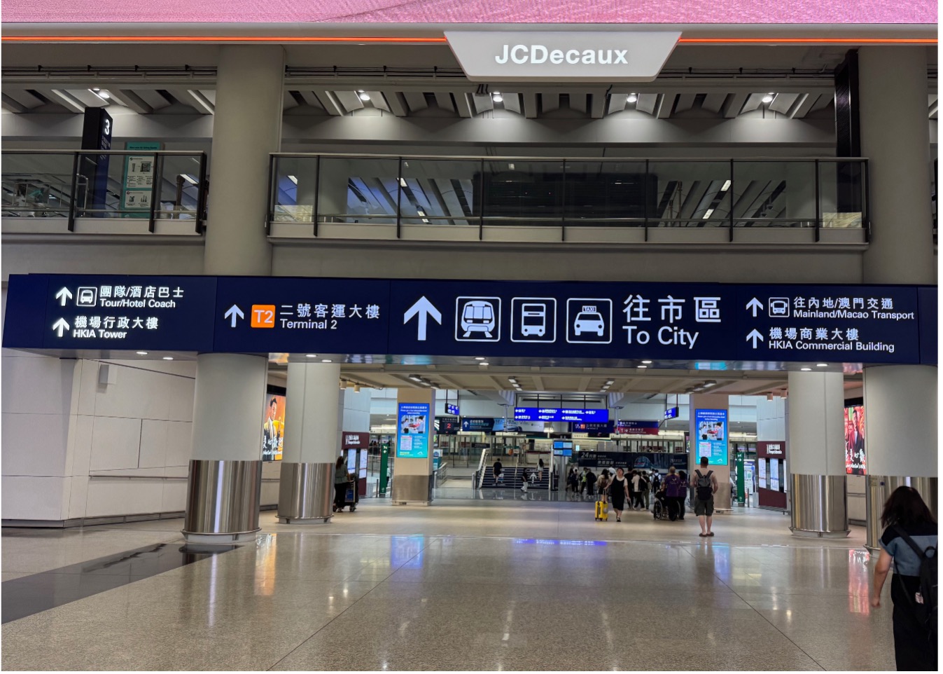 Taxi and Citybus at Hong Kong Airport